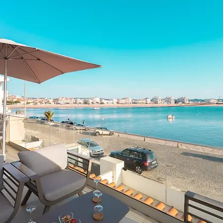 Paradise Bay T3 Apartamento *